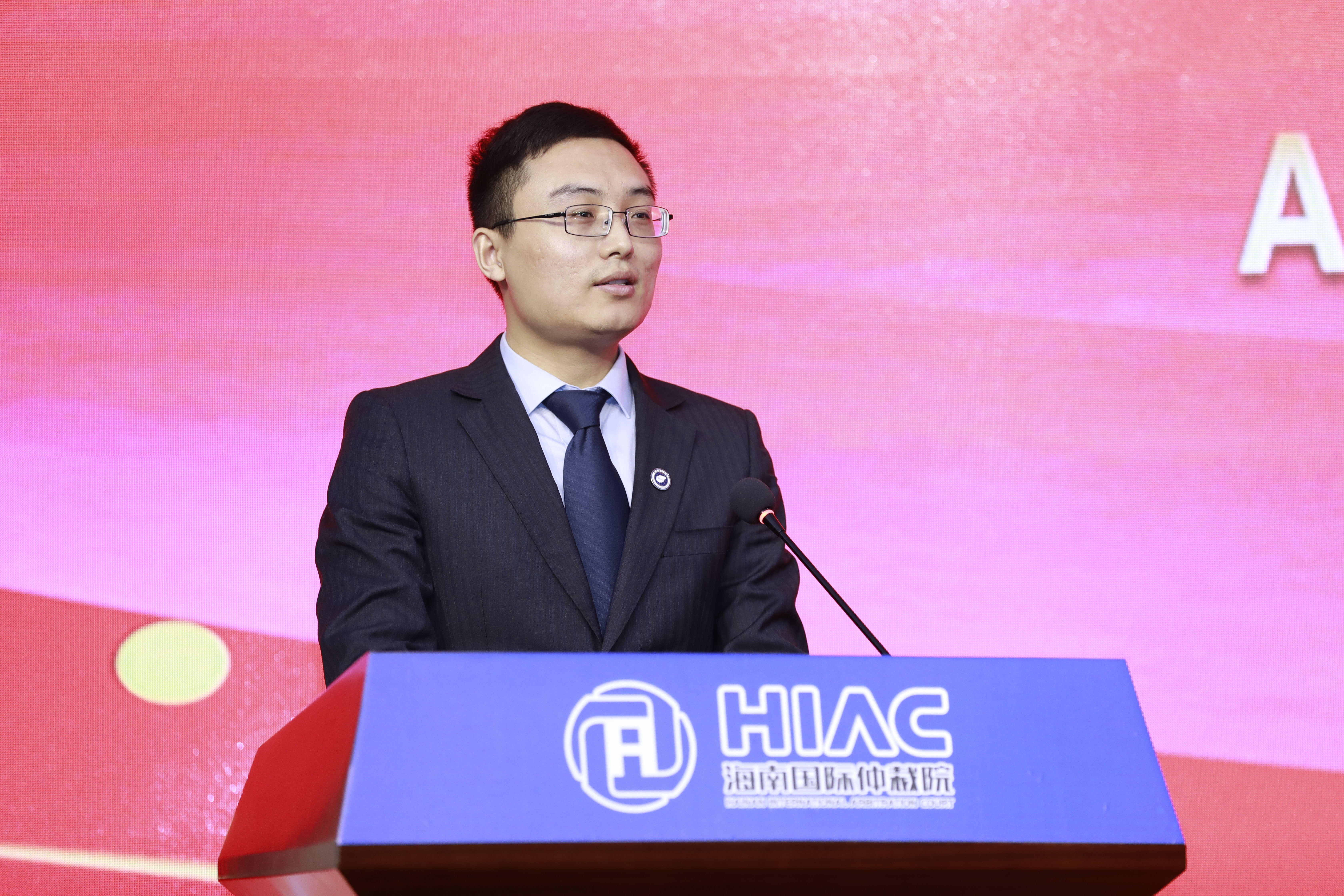 03-4先进工作者代表发言.jpg